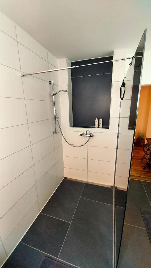 Select-Home 2 - Netflix - Kaffee&Tee - Parkplatz - Viele Extras Bruck in der Oberpfalz Zewnętrze zdjęcie